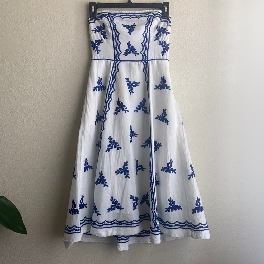 Anthropologie Embroidered strapless dress. Worn twice.